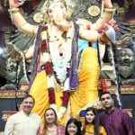 Pranav and Karan Adani Visit Iconic Chinchpokli Cha Chintamani as Ganesh Chaturthi Celebrations Begin
