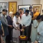 आकृति आर्ट फाउंडेशन की 25वीं अंतर्राष्ट्रीय समूह कला प्रदर्शनी शुरू, 38 कलाकारों की कलाकृतियां बनीं आकर्षण का केंद्र